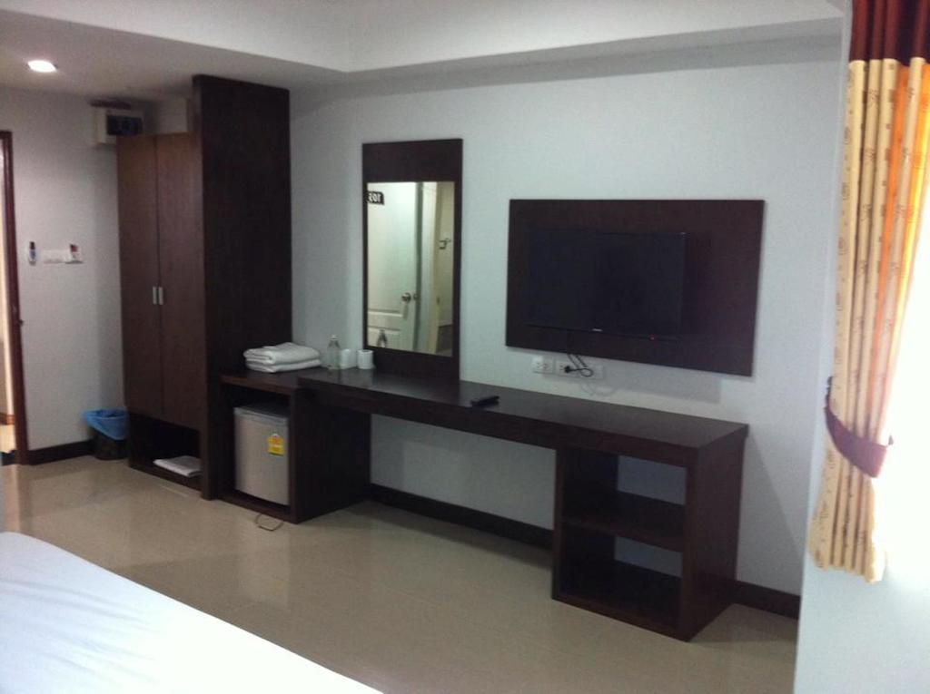 S.K.Airport Chiang Mai Hotel Luaran gambar