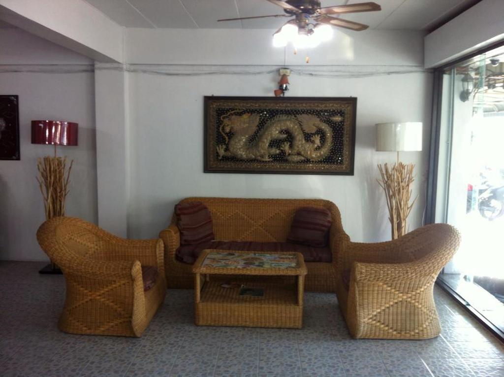 S.K.Airport Chiang Mai Hotel Luaran gambar
